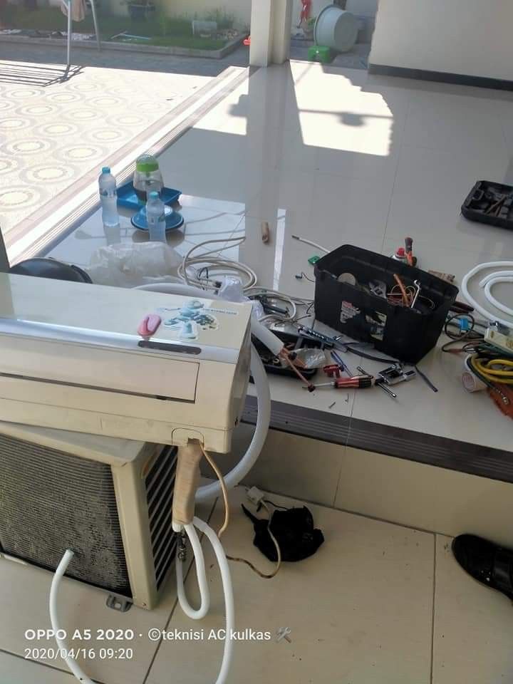 82cd129ff78cf93d982cbba778e83efa